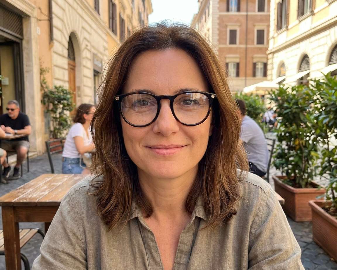 Gucci GG-00270 002 50-20 Havana  other view