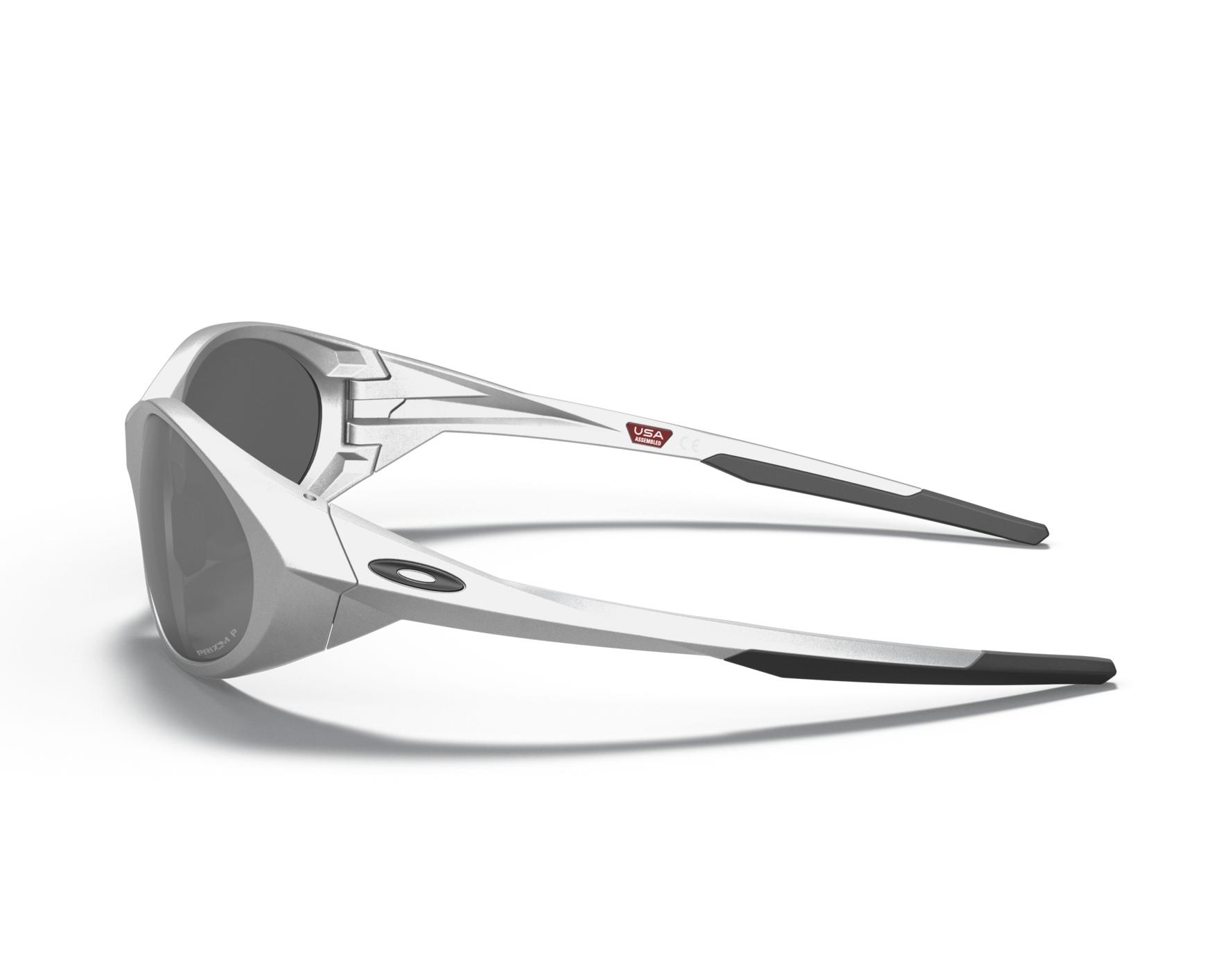 Oakley OO9438 943805 58-19 Silver  360 degree view 4