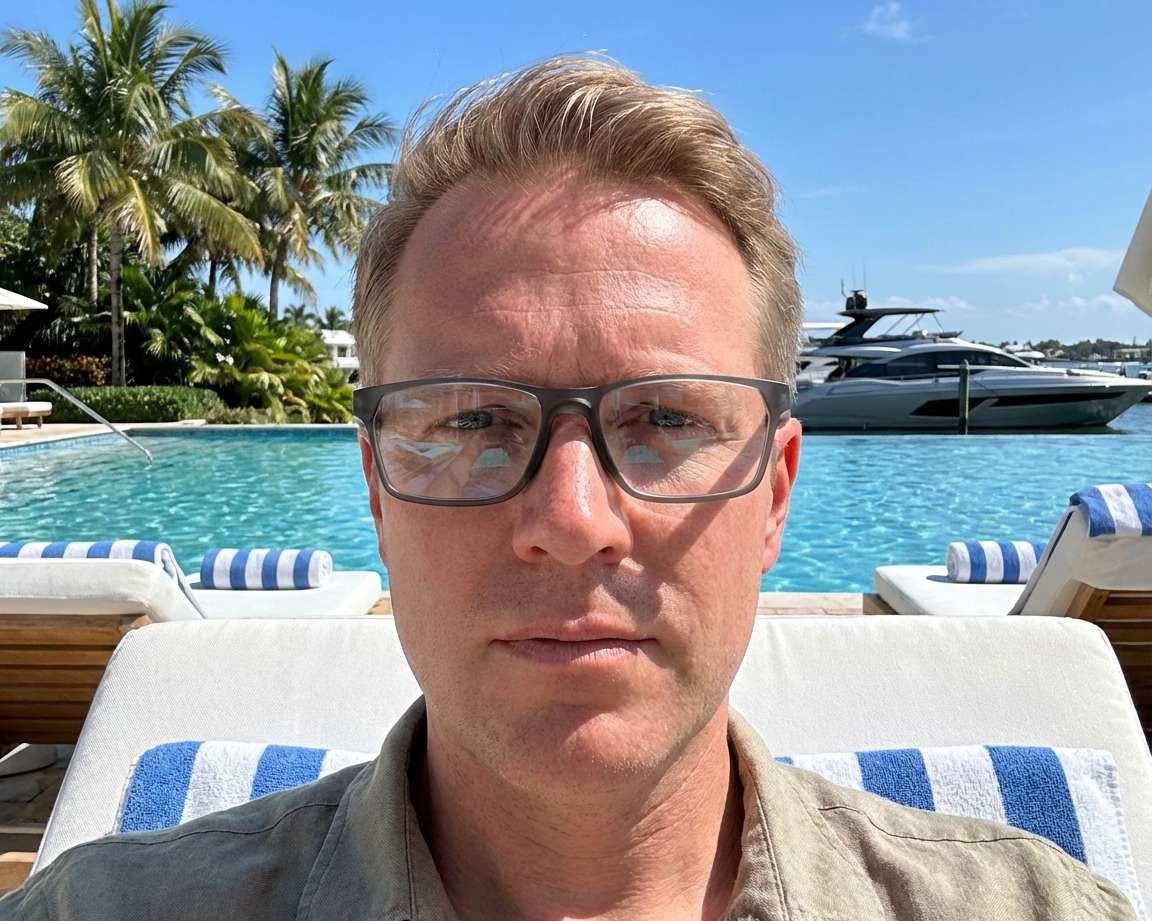 Oakley OX8032 02 55-16 Gris  360 degree view 13