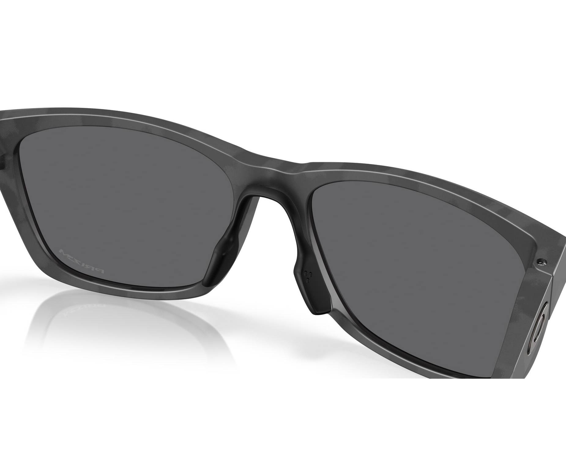 Oakley Sunglasses Paracord OO9506D 950606