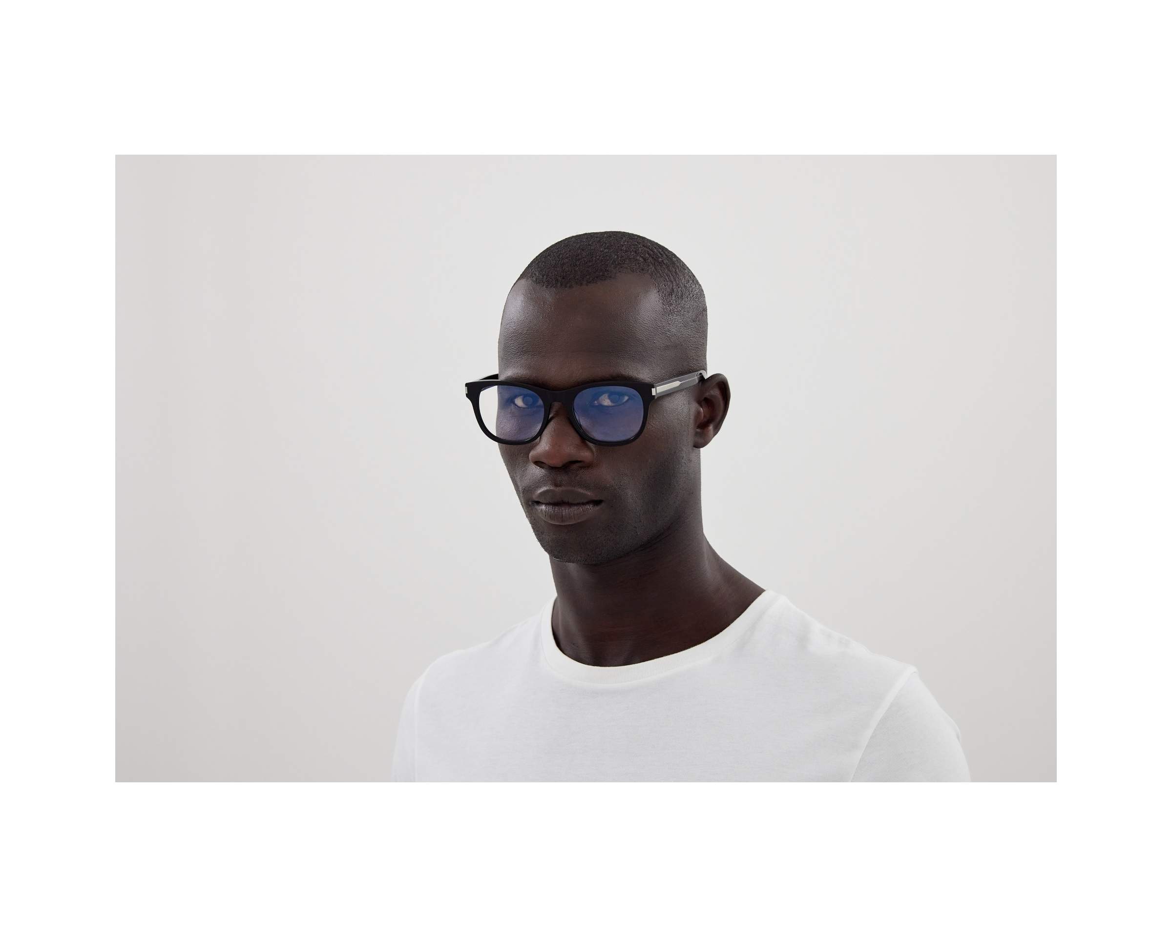 Yves Saint Laurent SL-663 004 55-20 Black  front view